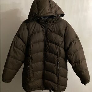 L.L. Bean Brown Puffer Jacket with Hood – Women’s Large Petite